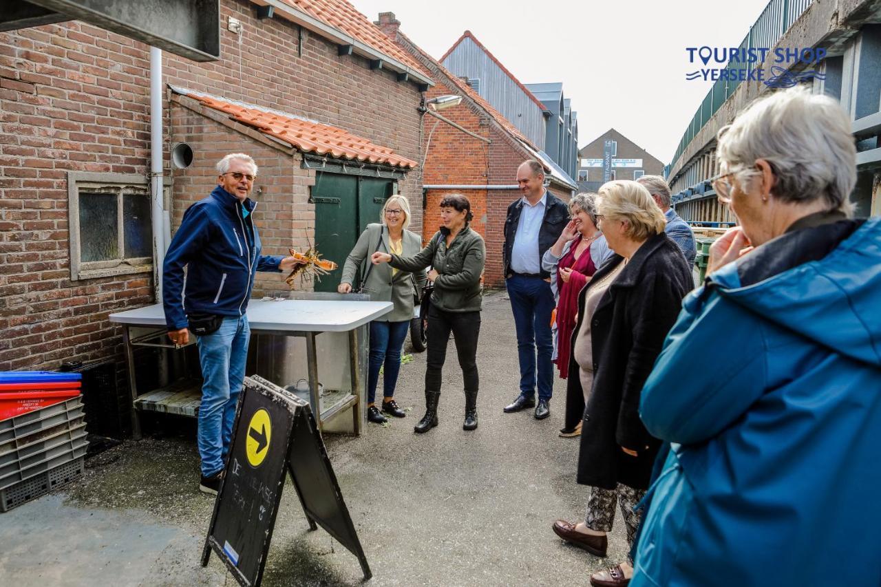 הוילה וומלדינגה Middensluis 7 מראה חיצוני תמונה