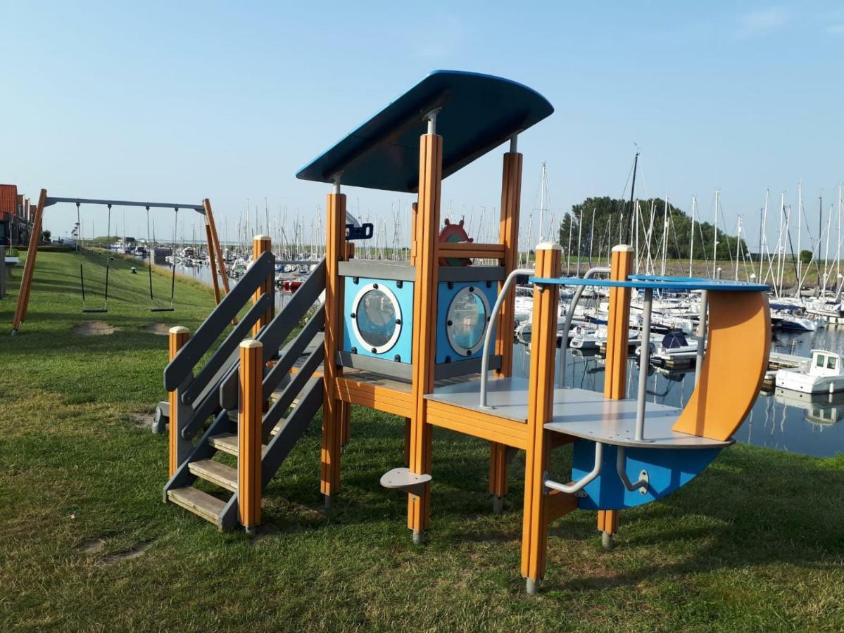 הוילה וומלדינגה Middensluis 7 מראה חיצוני תמונה