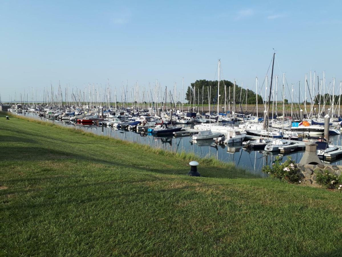 הוילה וומלדינגה Middensluis 7 מראה חיצוני תמונה